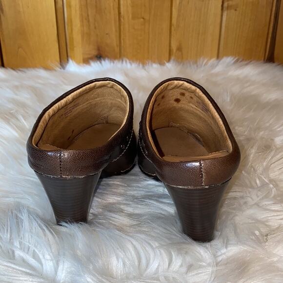 Sofft Leather Brown Slip On Mules NWOT 9.5M - Picture 5 of 9